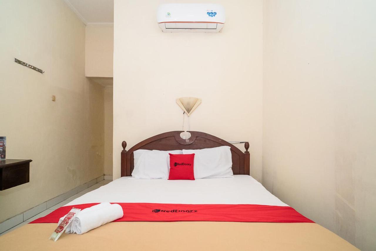 Reddoorz Near Kampus 3 Uty Yogyakarta Hotel Luaran gambar