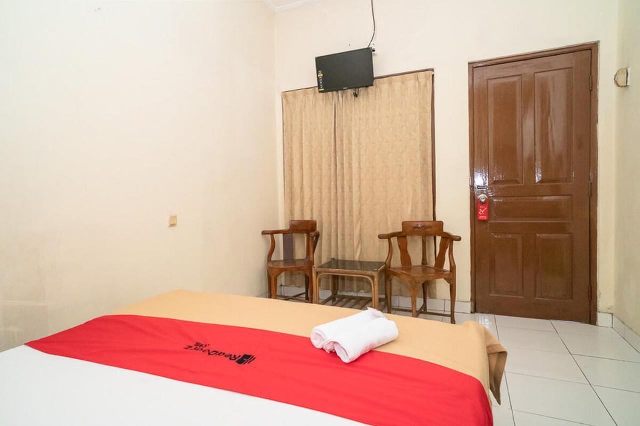 Reddoorz Near Kampus 3 Uty Yogyakarta Hotel Luaran gambar