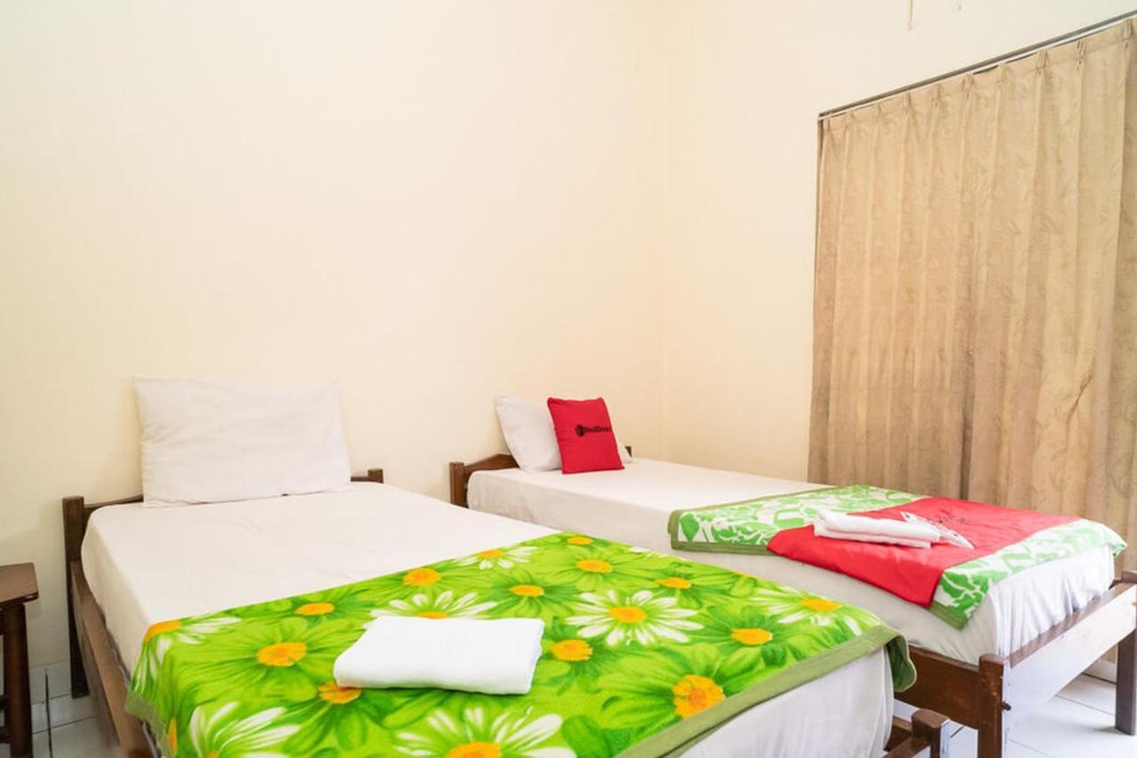 Reddoorz Near Kampus 3 Uty Yogyakarta Hotel Luaran gambar