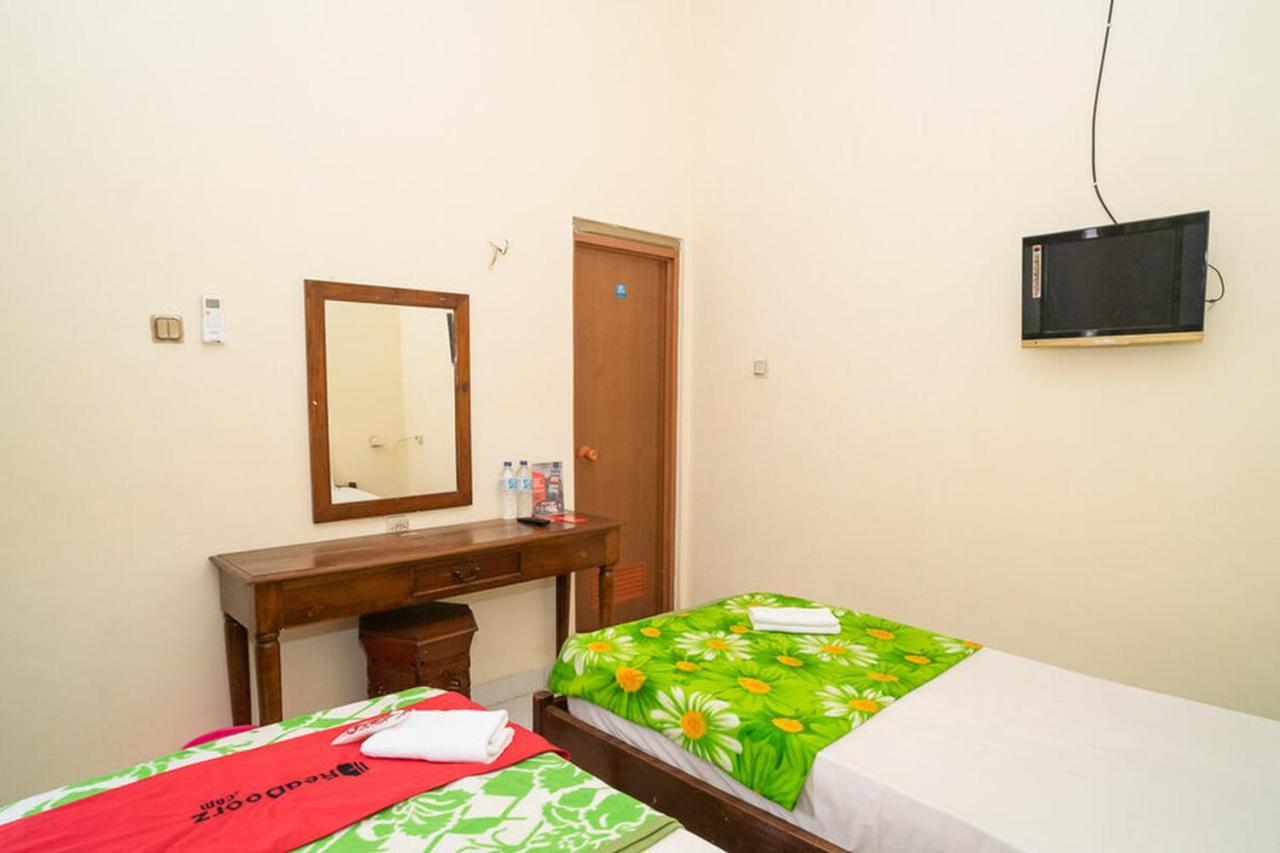 Reddoorz Near Kampus 3 Uty Yogyakarta Hotel Luaran gambar