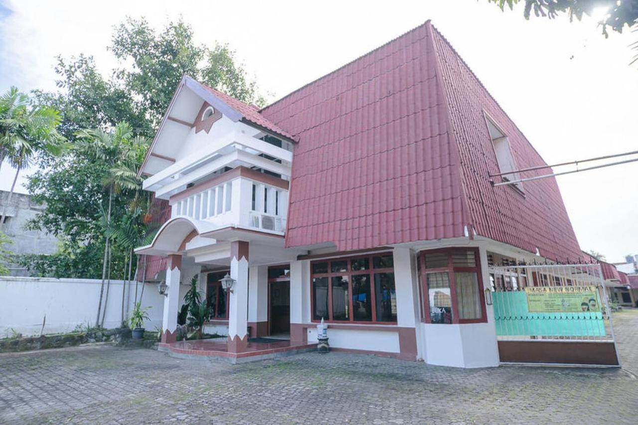 Reddoorz Near Kampus 3 Uty Yogyakarta Hotel Luaran gambar